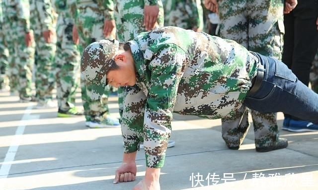 仰卧起坐|如果男生每天坚持做俯卧撑，会变成啥样？说了你别不信