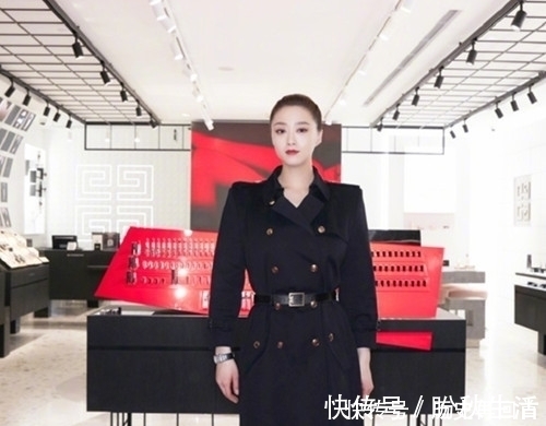 头发|20岁的女生扎马尾也要注意，别犯这3个“错误”，老气还显脸大