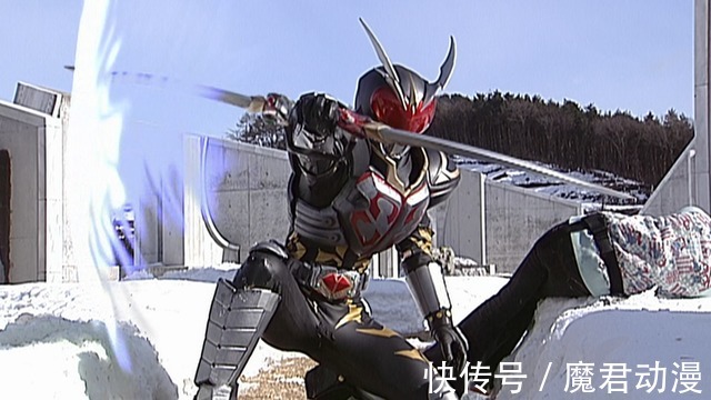 上级|假面骑士剑:卡利斯真的是最强不死兽吗?从结果来其实非常一般