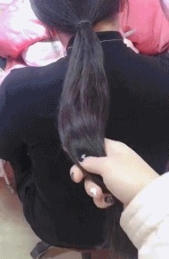 |搞笑GIF:趁还没娶回家,大哥赶紧退婚吧,为你好!