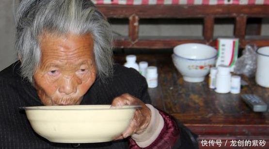 睡眠质量|长寿的人,早上起床爱做3件事,若占一个,可能长命百岁