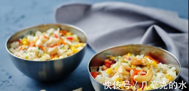 炒饭|米饭的N种做法—第182课腰果鸡丁炒饭！