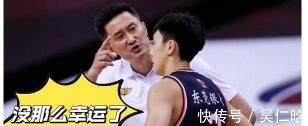 杜锋|广东男篮传来坏消息,CBA的官宣让杜锋遭殃,朱芳雨痛失主场优势