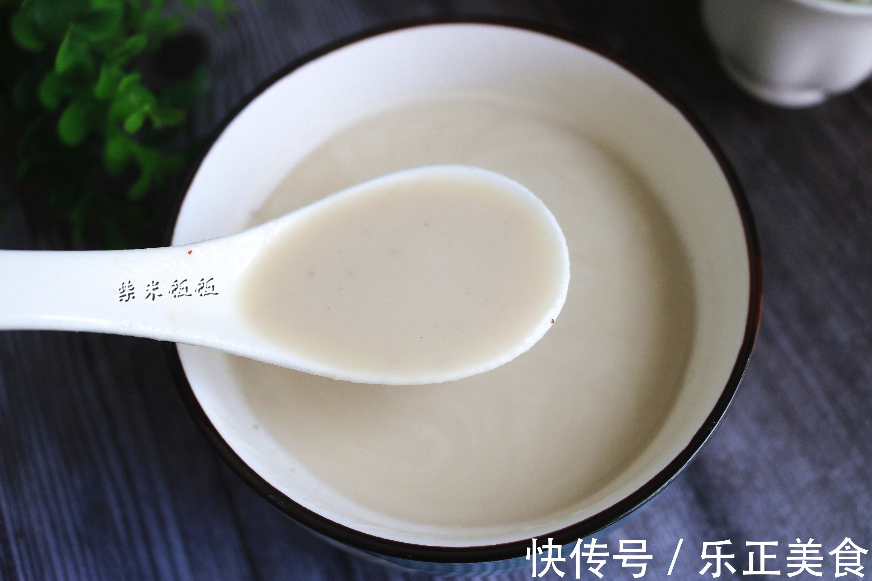 红枣|早餐豆浆，别只放黄豆，多加这3种食材，豆浆香浓更营养