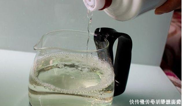 茅台的酒瓶“只出不进”,为啥“假酒”还能灌进去真相让人意外