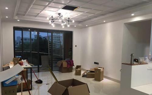客厅|老公非要全屋集成吊顶,被人嘲笑成卫生间,完工后发现漂亮极了