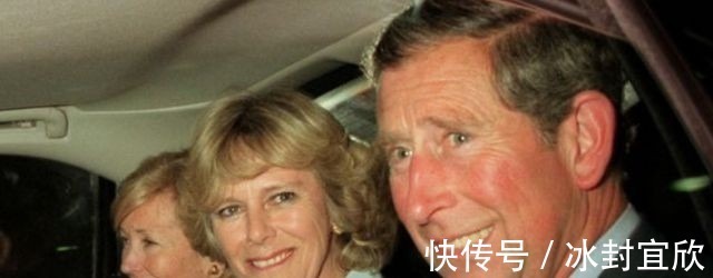 戴安娜!卡米拉的蛇形项链20年前做情人时查尔斯送的,蛇蝎气质一目了然