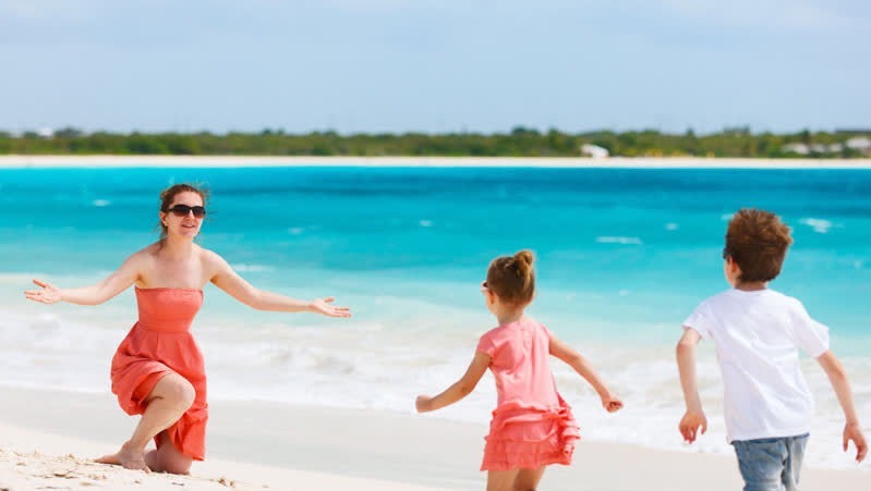 一日三餐|40岁丁克女坦言:看着躺在病床上的父母,我决定生个孩子