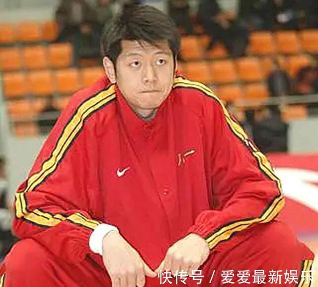 周雅菲|八一女篮王凡病逝,莫科一夜白头,教练牵线2年后再婚生2娃