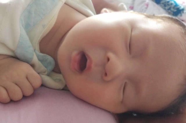 宝宝|孩子什么睡姿就是什么性格,若是是第三种,父母可别视而不见!