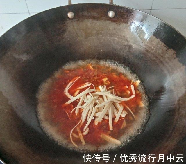 火锅底料|水煮肉片,肉片嫩滑,麻辣鲜香!