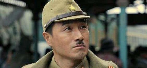 日军|日军鼻子下留一撮毛,才不是为了时髦,原来还有这个意思!