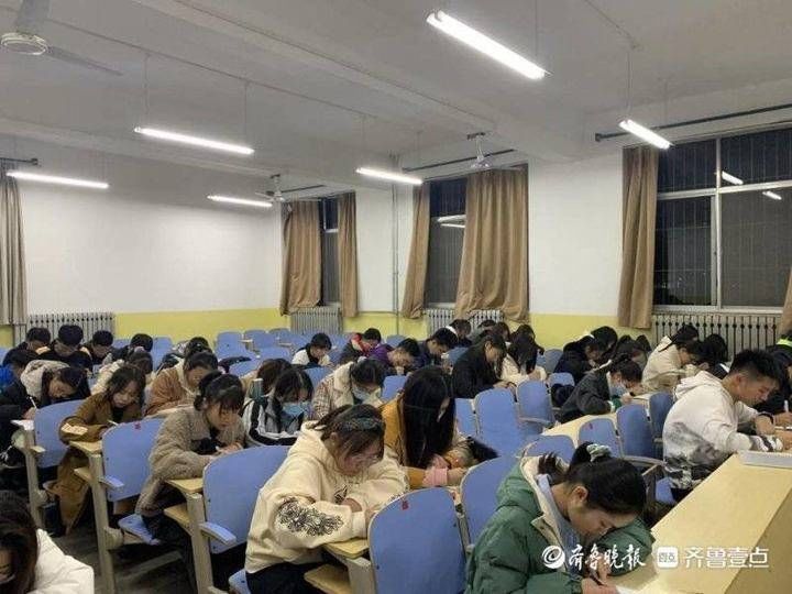 时节|校园文化丨山东科技大学财经学院：在金秋时节播下梦想的种子