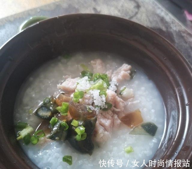 皮蛋瘦肉粥,香滑软糯,鲜美不腥!