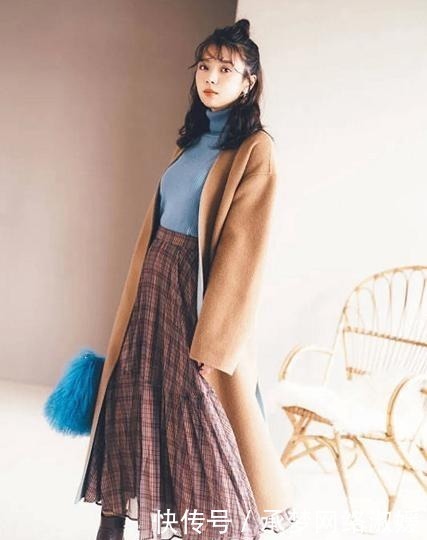 “大衣+半裙”才是冬天的正确打开方式,温柔又气质!