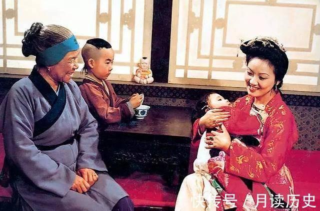 林黛玉&林黛玉说刘姥姥是哪一门子的姥姥,暴露了她的浅陋无知和教养缺失