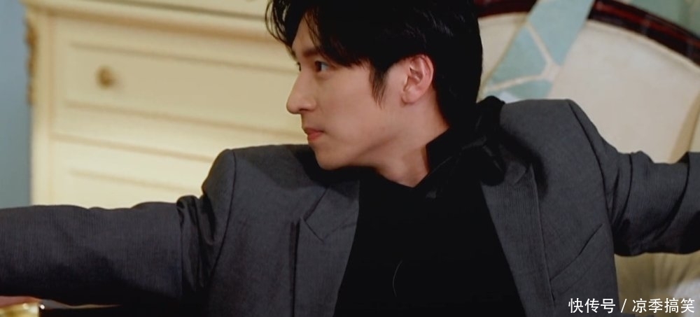 表演|气哭黄奕惹尔冬升发飙,赵薇坚持“保送”的他,究竟是何背景?