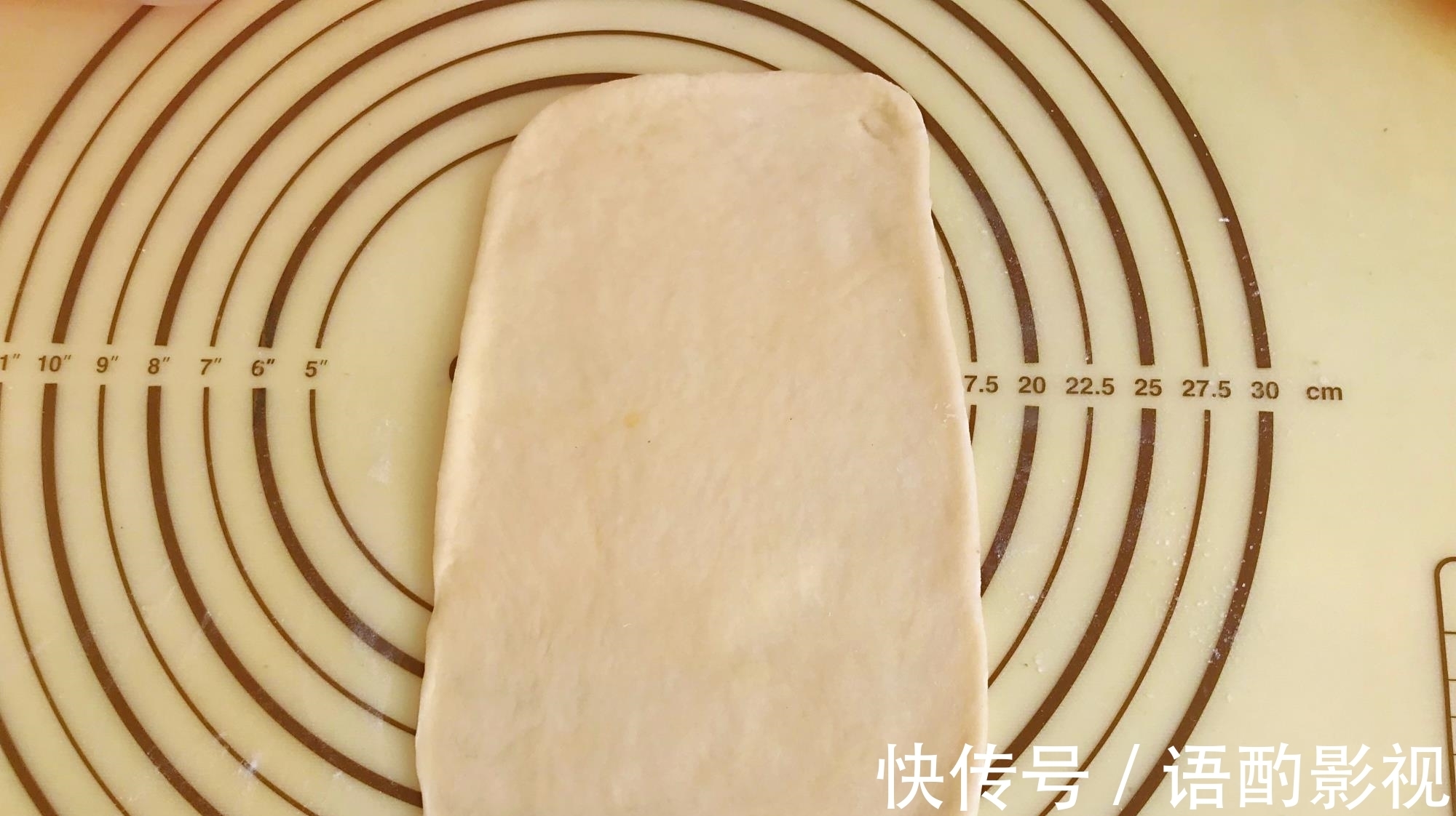 80岁奶奶用它当主食,营养丰富,每天坚持吃1个,面色红润身体棒