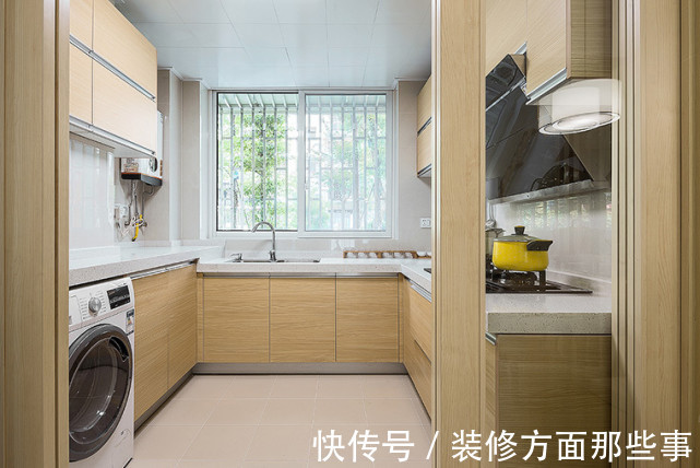 装修|110平现代简约风三居室，浅色木质电视柜增添一抹现代高级质感