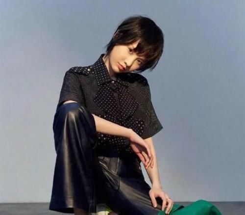 张慧琳|御姐的霸道气场,选择这款偏分短发,从而显脸小