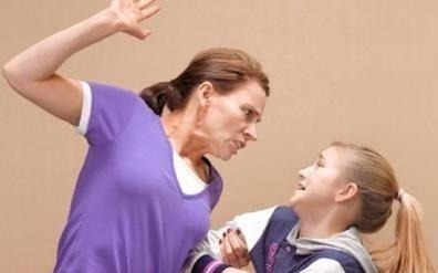 父母|你打过自己孩子吗?当你打孩子时,如果孩子有这几种反应要警惕!