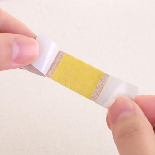 创可贴 新鞋挤脚又磨脚?鞋店老板教我几招,轻松摆脱困扰不伤鞋