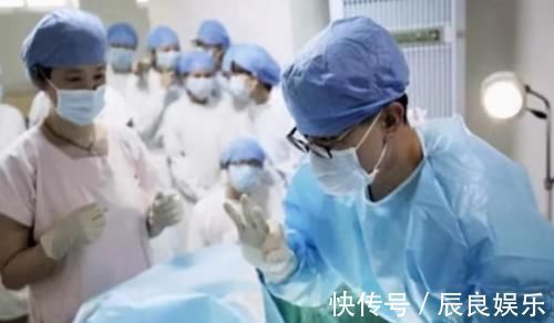 剖腹产|“宁愿肚皮挨刀也不顺产”,二胎宝妈说出心里话,好处再多也不选