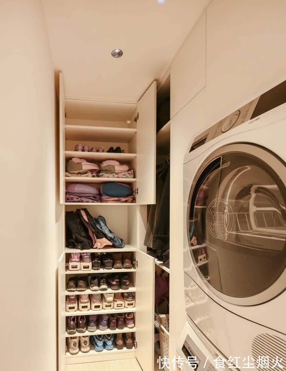 收纳|一家6口挤进56㎡小宅,虽小但布置却井井有条,生活过得十分幸福