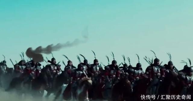 小编|外国网友评亚历山大打败中原王朝,有人说白起多挖一个坑就行了!