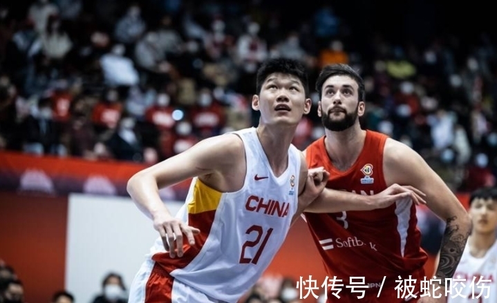 赵睿|胡金秋高效！赵睿27+4+5+4，吴前打破进球荒，中国33分大胜日本！