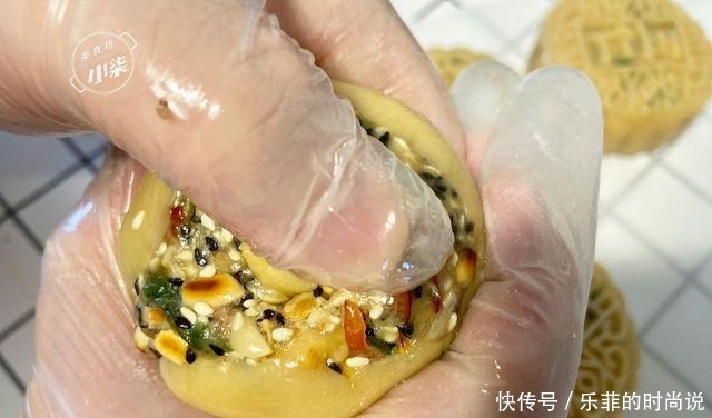 详细|五仁月饼做法来了,配方详细讲解,无难度,中秋自己在家都能做