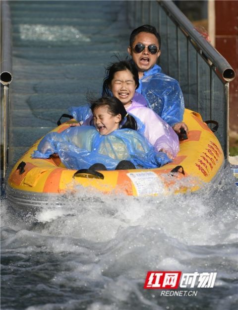 中年|湖南道县：亲近自然 乐享假日