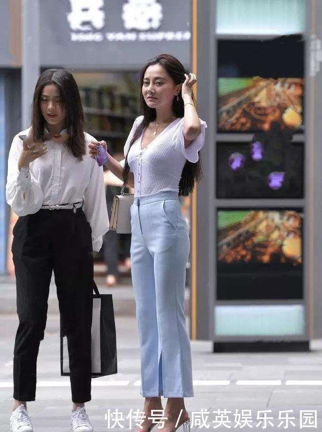 牛仔裤 美丽打底裤的美女,才能契合自身气质,时尚优雅