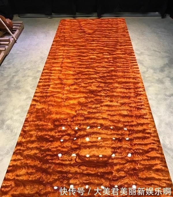 非洲|带大家认识“灌了钢筋和水泥”的千斤实木大板,你还会上当吗?