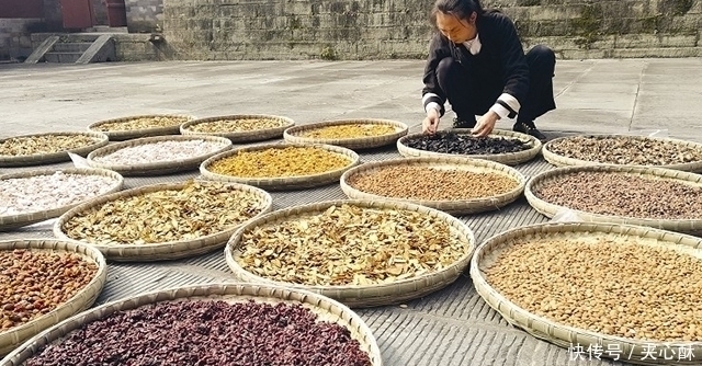 91岁退休老中医,提醒3类人:最好滴酒不沾,容