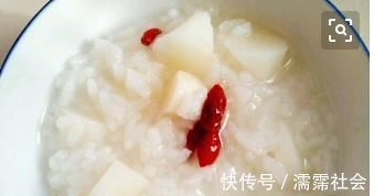 山药粥|一个相传的土方子。可以让脾胃更好。想知晓的看过来