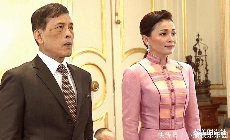 脸型|苏提达又换新发型!梳黑长直像年轻十岁,气质不输年轻时的诗妮娜