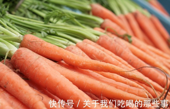 桔红色|碰到5种胡萝卜不能买,质量差,菜农自己也不吃,很多人还不知道