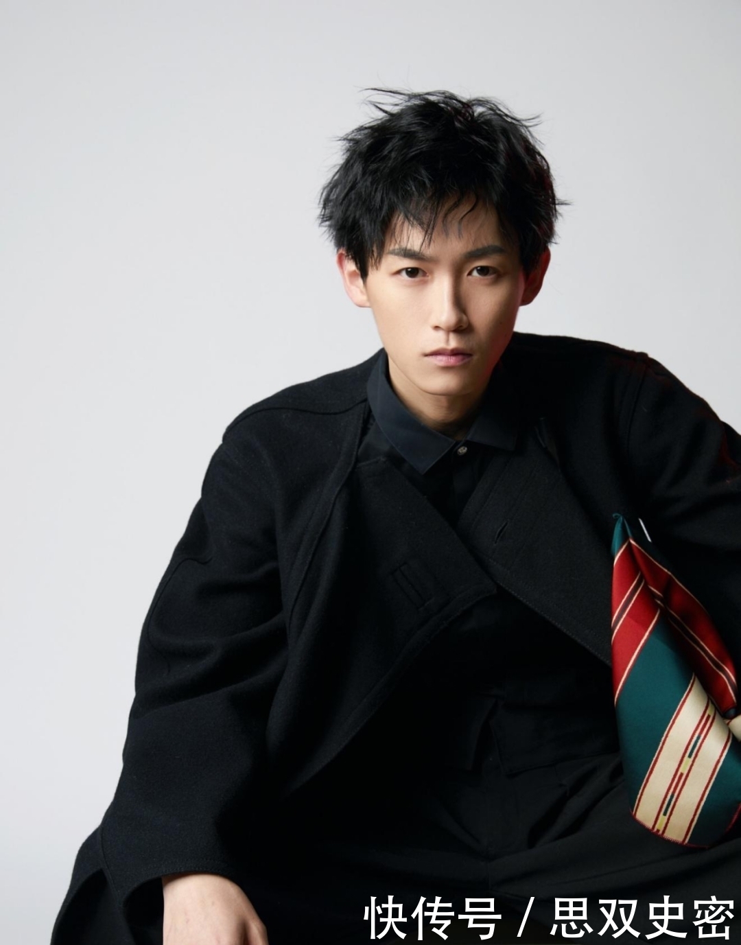 查杰:眉眼间流淌着的温暖与坚毅 Seek For U 坚毅