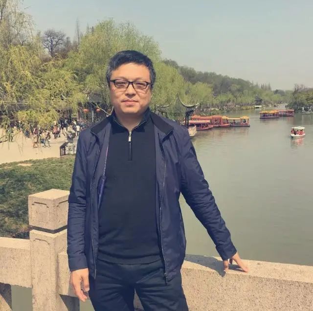 草书|他的草书获全国展最高奖，用笔扎实敦厚，很有冲击力