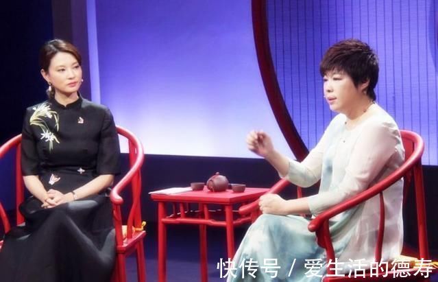 论语&于丹失势的4个原因:英国撒泼形象大损,北大被嘘真不怪她