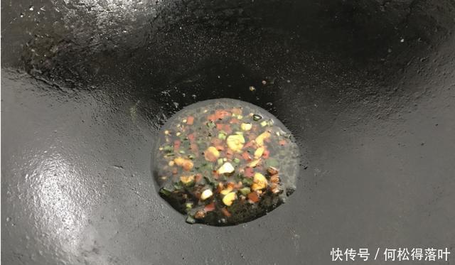这菜只有冬天才吃得到,5元1斤,拌一拌就能吃,脆嫩爽口又开胃