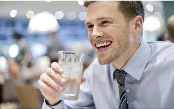 糖友们|糖尿病食疗保命粥!患者须知午睡不对,血糖飙升!泡脚4注意!