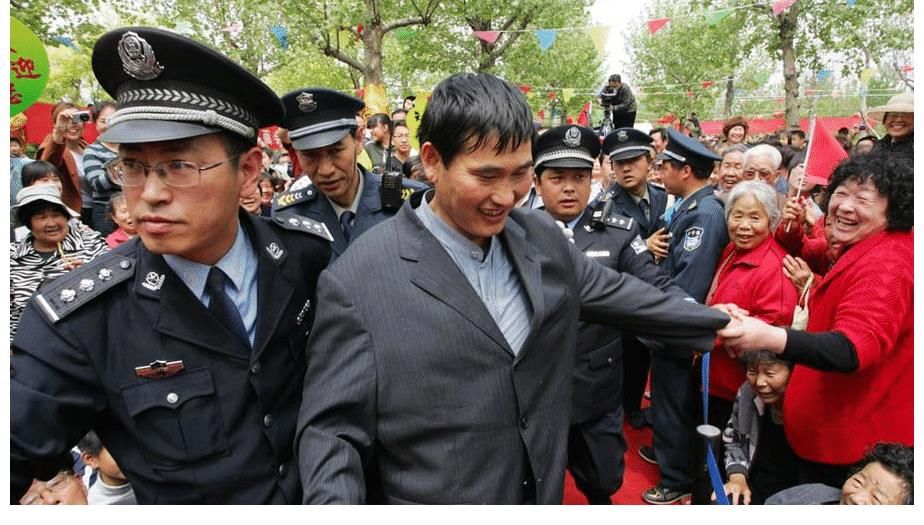 星光大道走出的8組明星現(xiàn)狀：4個(gè)已過氣，1個(gè)被嘲土，只有她令人唏噓