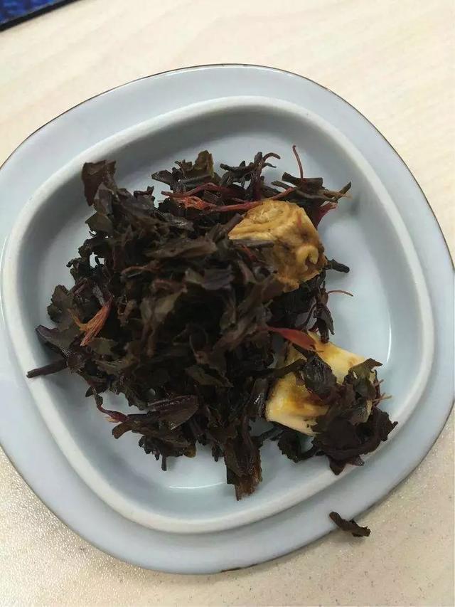 家家都有的3种“钾肥”，给花喂一点，根壮苗粗结果多！