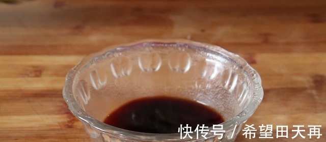 洋葱|洋葱最好吃的做法，不用炒，不加1滴水，营养美味，比吃肉还解馋！