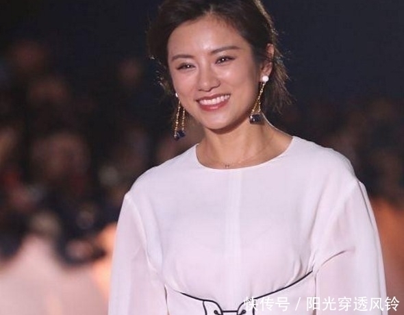 朱丹|胶水不用花钱买,用牙膏就能做成万能胶,比502还牢固10倍,试试