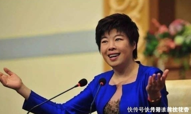 近况 于丹近况,在她跌落神坛的日子里,老公默默付出不离不弃