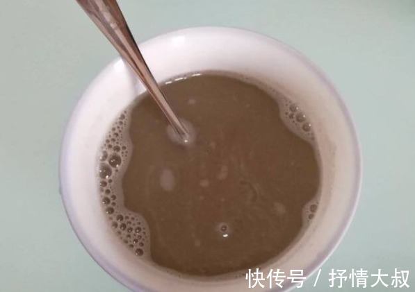 莲子|它被称为“水中人参”，除湿比薏仁好，生吃补肾，熟吃健脾胃