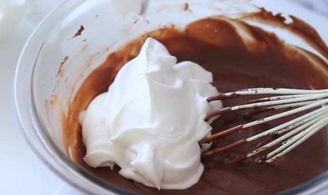 垃圾|别再怪罪泡面了以下4种才是真正的“垃圾食品”,你可能全爱吃